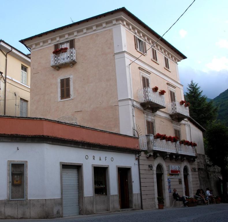 Antica Dimora Fuori Le Mura B&B Scanno Exterior photo
