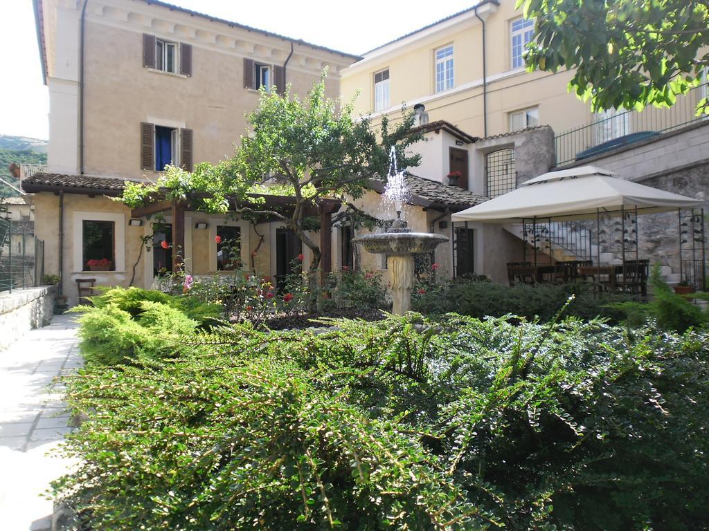 Antica Dimora Fuori Le Mura B&B Scanno Exterior photo
